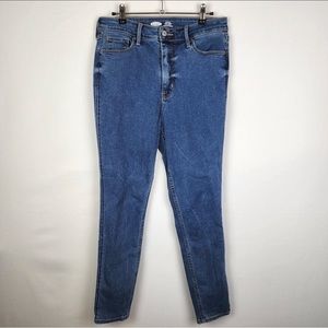 Old Navy Rockstar Super Skinny Extra High Rise Jeans - Size 12